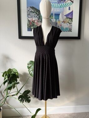Marilyn Monroe Style Polka Dot Stretch Dress White House Black Market Size 8
